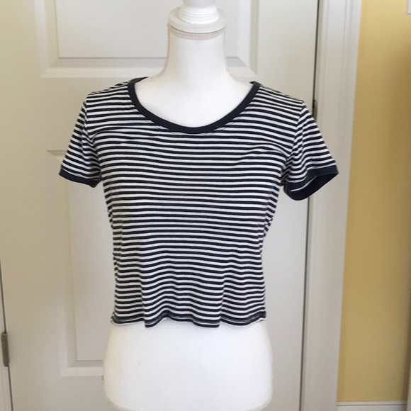 Aeropostale Tops - Crew neck tee